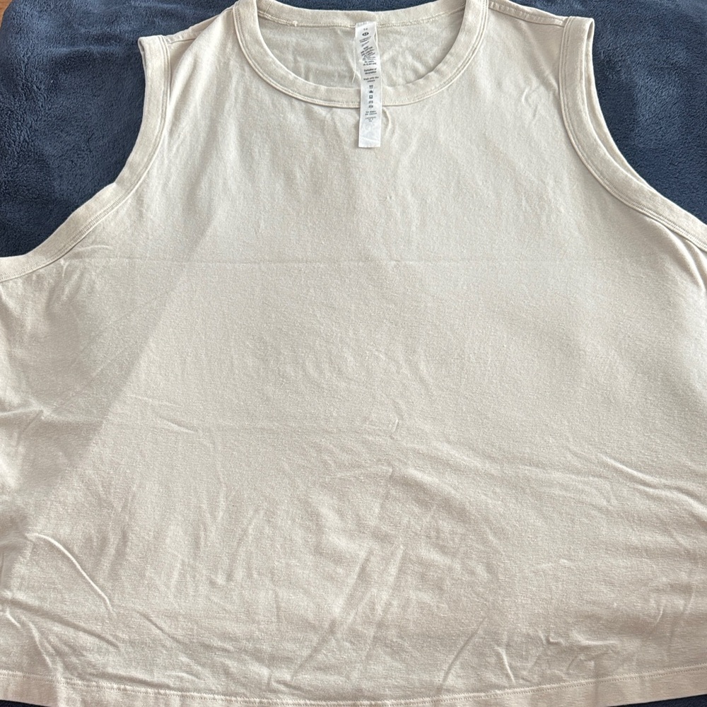 Lululemon Cream Sleeveless Tank Top 16
